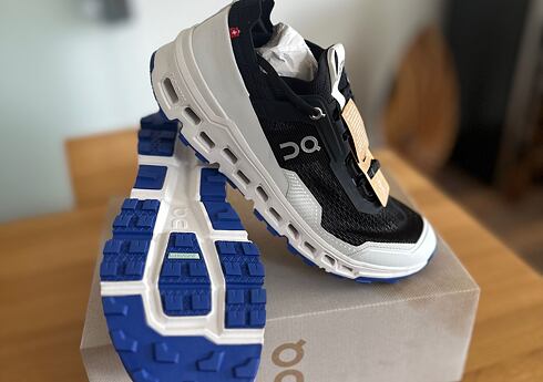 Recenze Cloudultra 2: V Onu to rozhodně nepokazili!