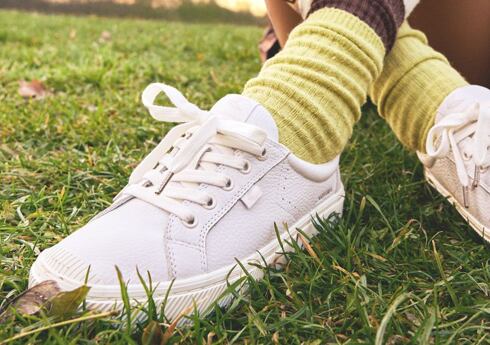 Udržitelné tenisky Cariuma jsou hit! Nosí je hollywoodské hvězdy i nejlepší skejťáci