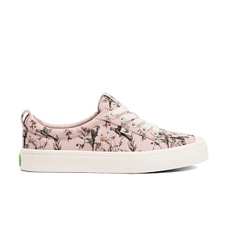 Dámské volnočasové boty Cariuma OCA Low Pale Lilac Parrot Print Canvas Sneaker