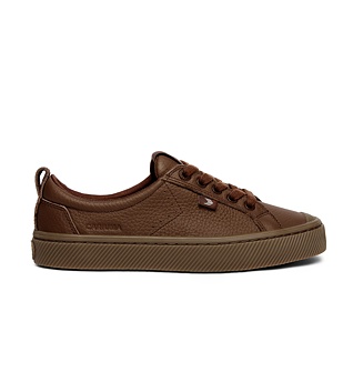 Pánské volnočasové boty Cariuma OCA Low Gum Downtown Brown Premium Leather Sneaker