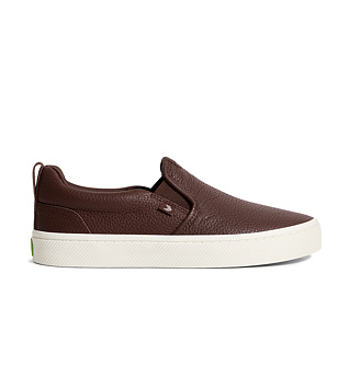 Pánské volnočasové boty Cariuma SLIP-ON Brown Premium Leather Sneaker