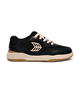 Pánské volnočasové boty Cariuma UBA PRO Black Suede and Mesh Light Cream Logo Sneaker