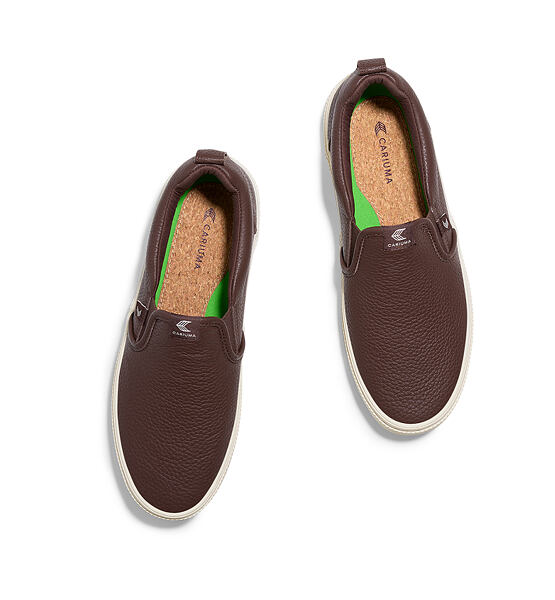 Pánské volnočasové boty Cariuma SLIP-ON Brown Premium Leather Sneaker