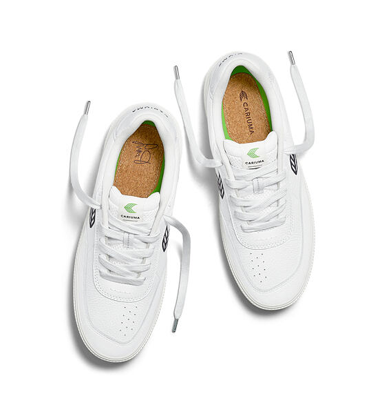 Pánské volnočasové boty Cariuma LUAN PRO White Premium Leather Black Logo Sneaker