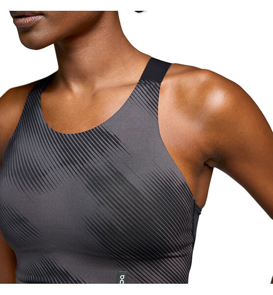 Női sportmelltartó On Performance Graphic Bra