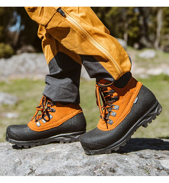 Unisex trekingové boty Lundhags Tjakke Lt Mid Slim