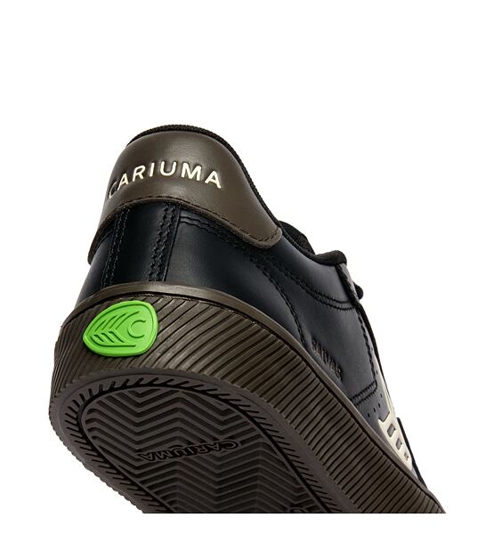 Pánské volnočasové boty Cariuma SALVAS Teak Black Leather Ivory Logo Sneaker