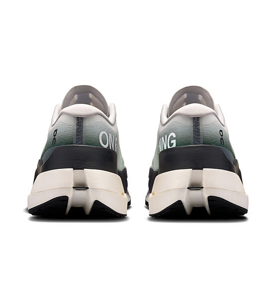 Pánské silniční běžecké boty On Cloudboom Max