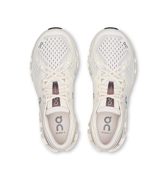 Dámské tréninkové boty On Cloud X 4