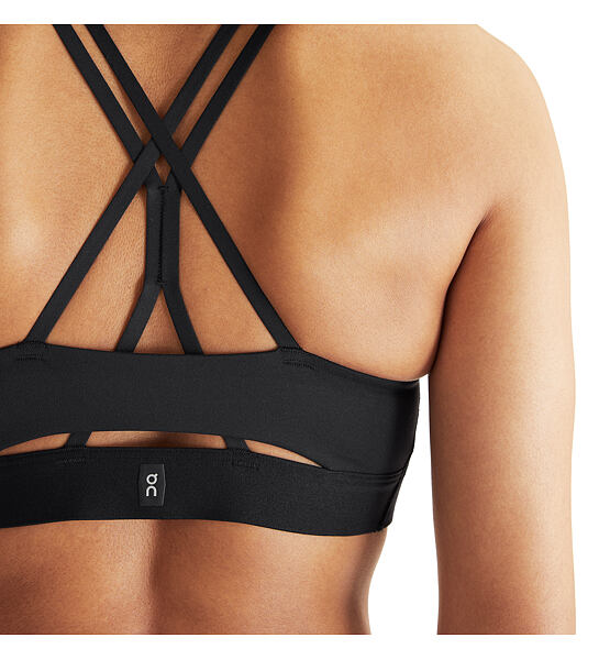 Női sportmelltartó On Movement Bra