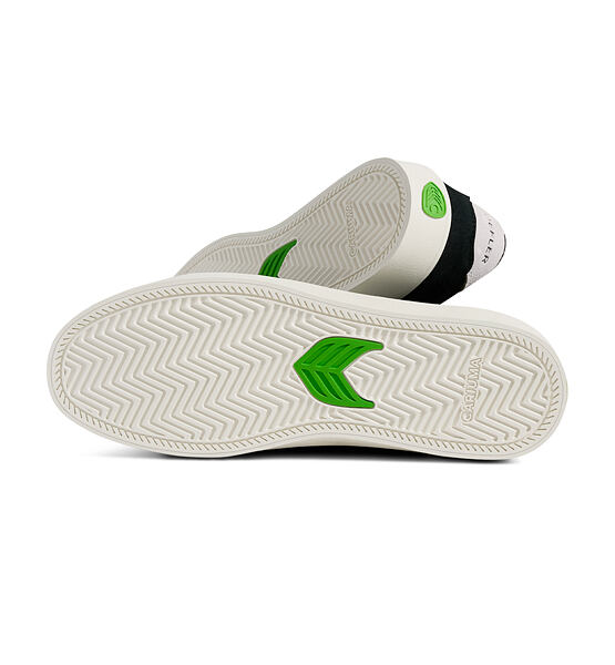 Dámské volnočasové boty Cariuma T20 PRO Black Suede and Mesh Ivory Logo Sneaker