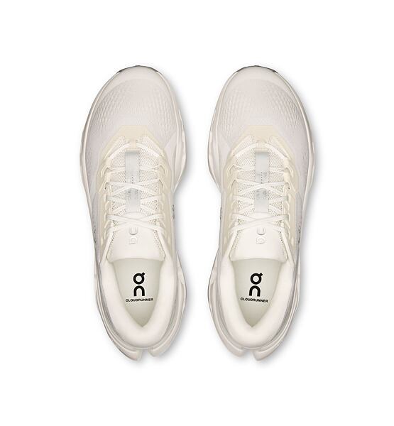 Pánské silniční běžecké boty On Cloudrunner 3