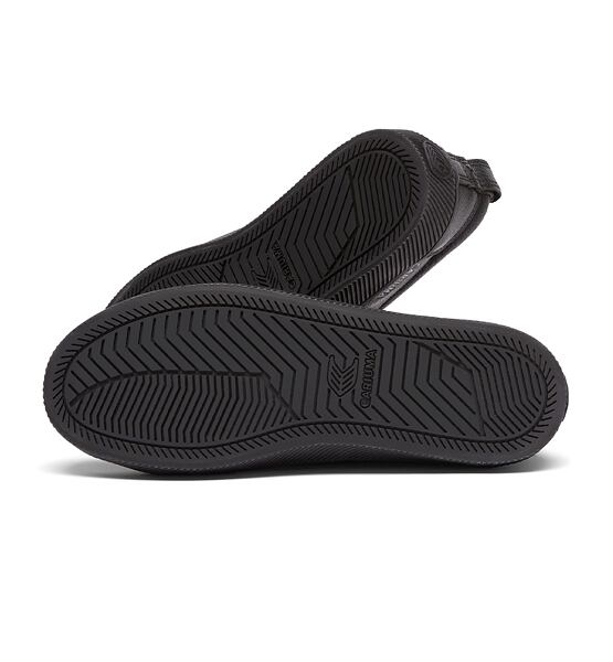 Pánské volnočasové boty Cariuma OCA Pebbled Leather Black