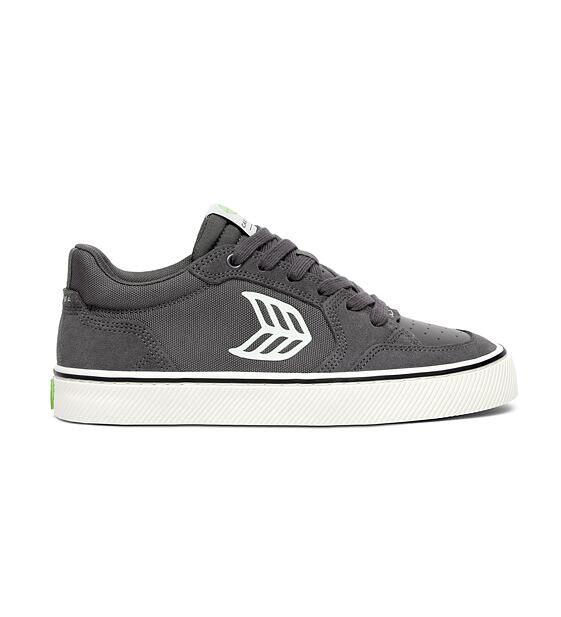 Pánské volnočasové boty Cariuma VALLELY PRO Magnet Grey Suede and Cordura Ivory Logo Sneaker