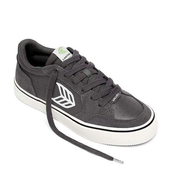 Pánské volnočasové boty Cariuma VALLELY PRO Magnet Grey Suede and Cordura Ivory Logo Sneaker