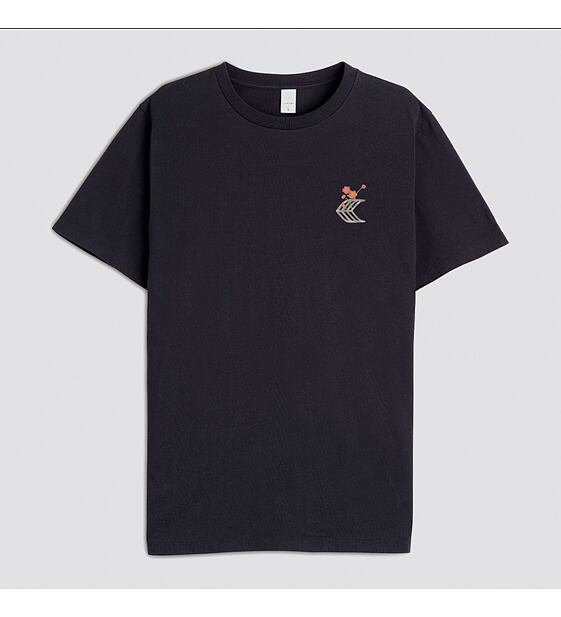 Cariuma T-Shirt Black Floral Skateboard