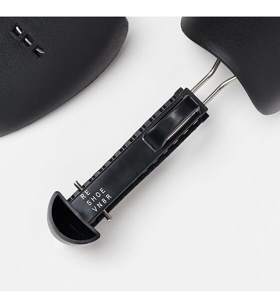 Reshoevn8r Adjustable Shoe Trees