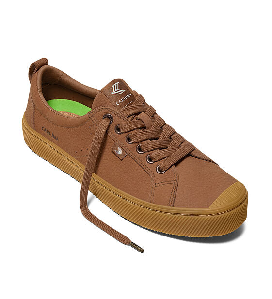 Pánské volnočasové boty Cariuma OCA Low Gum Sienna Brown Premium Leather Sneaker